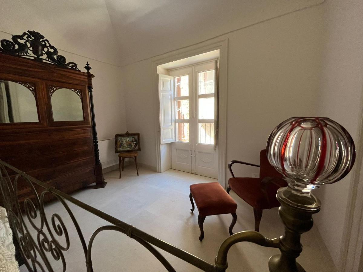 코흘레온 Palazzo Triolo - Dimora Di Charme B&B 외부 사진